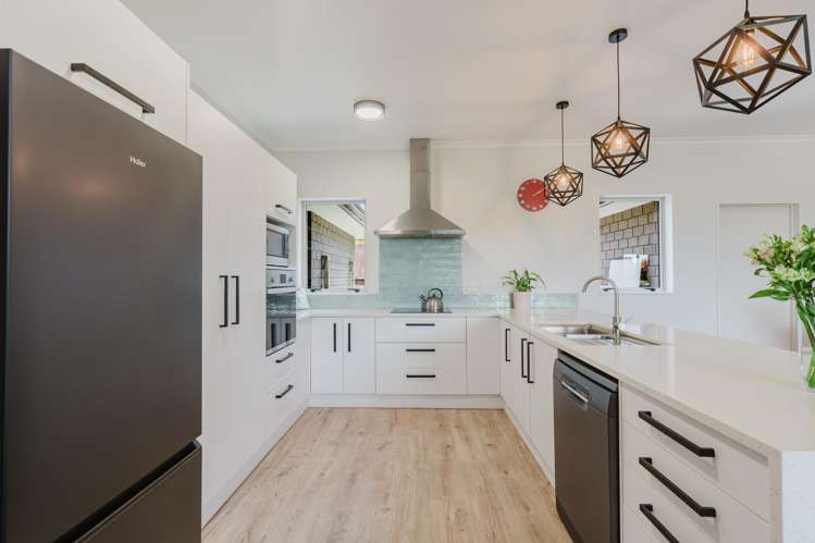 1 Ruske Place Grandview Heights_9