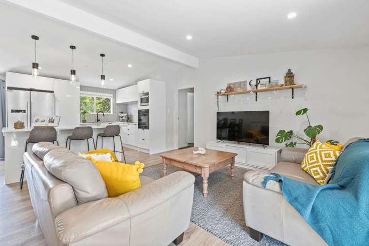 1/25 Gaylands Place Opaheke_1