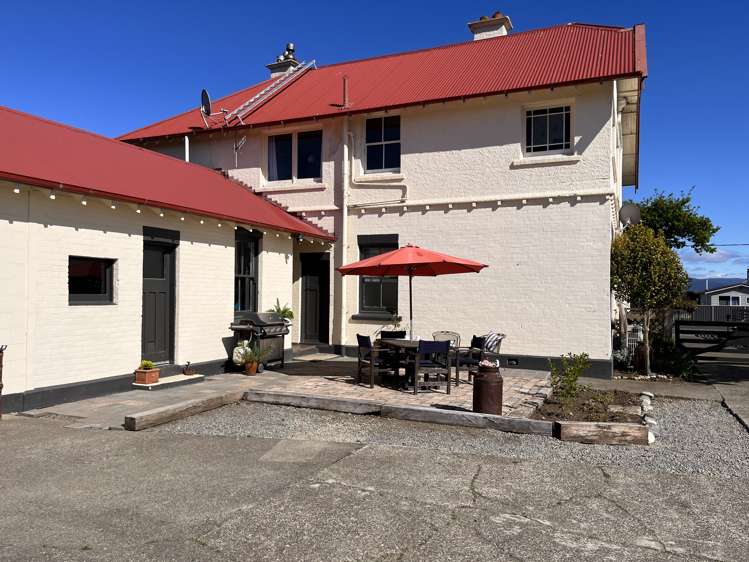 67 Palmerston Street Riverton_32