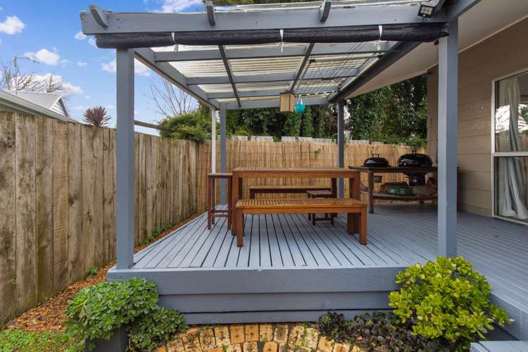 118 Old Farm Road Hamilton East_13