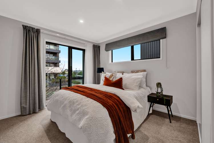 182 Hobsonville Point Road Hobsonville_16