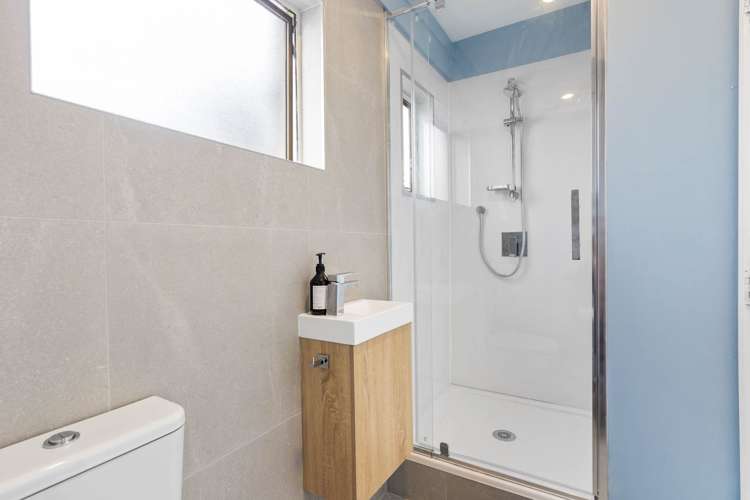 4239a Great North Road Glendene_15