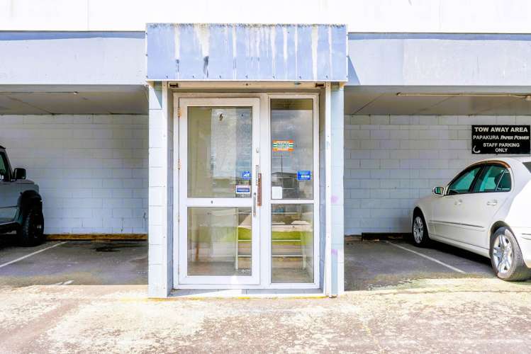 223 Great South Road Papakura_5