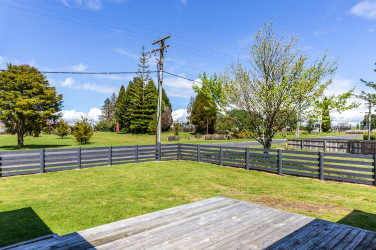 13 Lake Road Mangakino_7