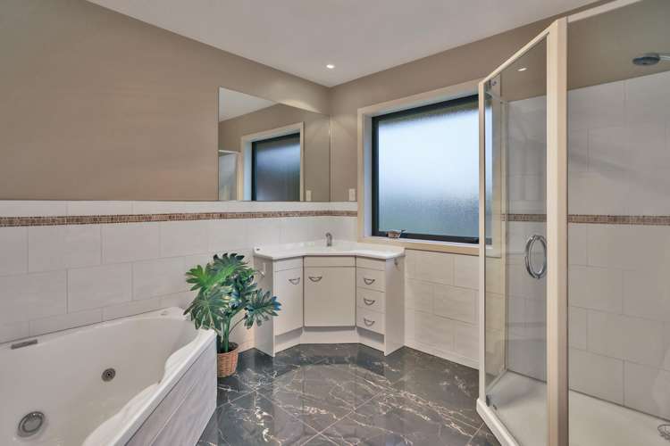 4 Tranquil Place Allenton_30