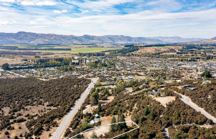 805 Aubrey Road Albert Town_8