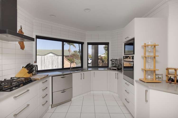 8 Fuchsia Place Mount Maunganui_14