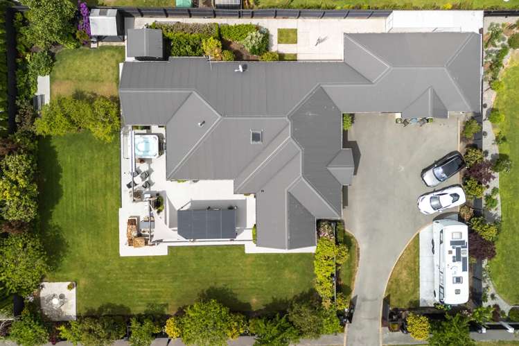 208 Cavendish Road Casebrook_37