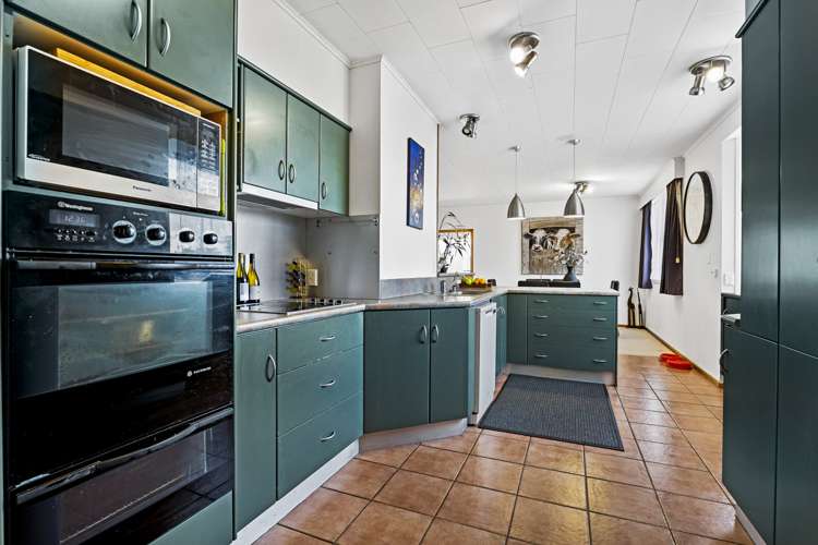 291 Glover Road Hawera_1