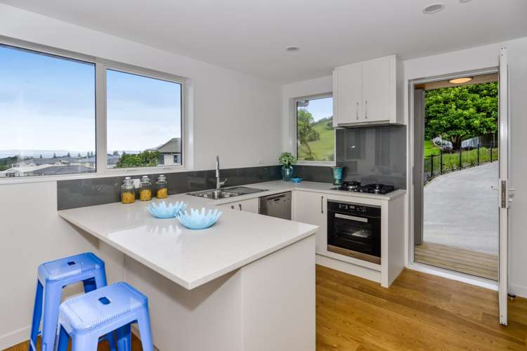32 Ngahere Views Orewa_21