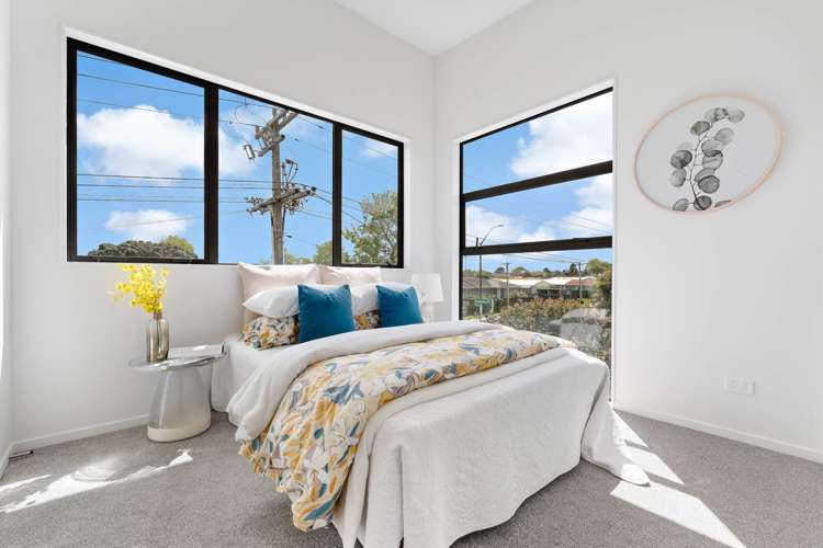 12 Taikata Road Te Atatu Peninsula_11