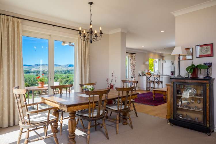 14 Golf View Close Fairhall_6