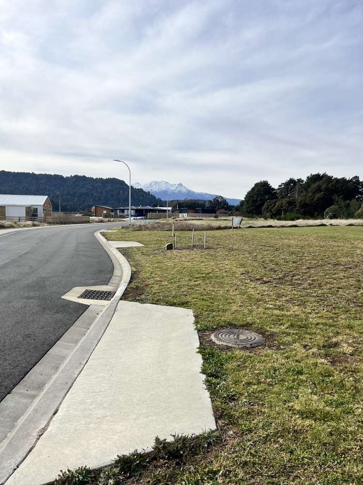 32 Kowhai Crescent Ohakune_6