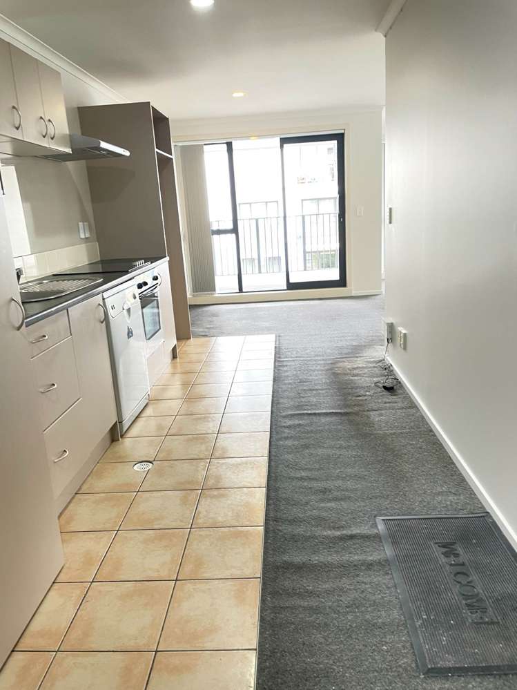 2i/1 Wadier Place Henderson_1