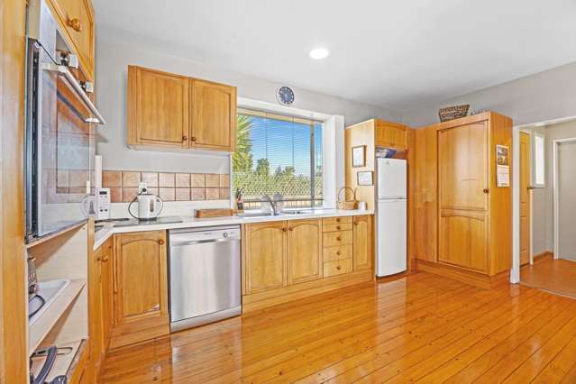 4/160 Breezes Road Aranui_2