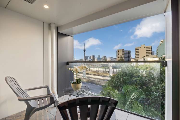 110/5 Howe Street Freemans Bay_13