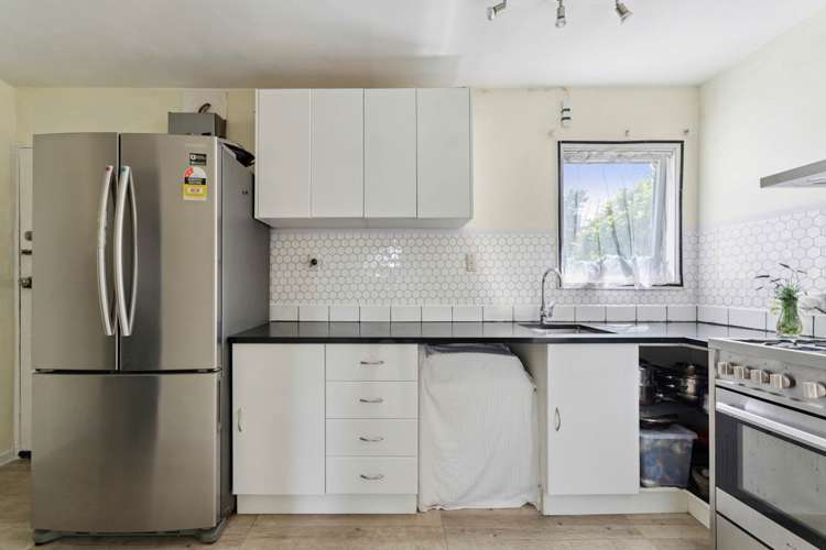 2/11 Owens Road Epsom_8