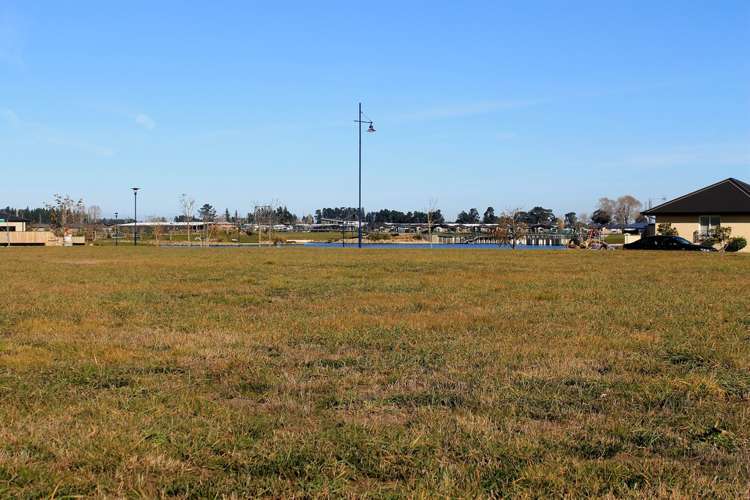 3 De Surville Way Pegasus_5