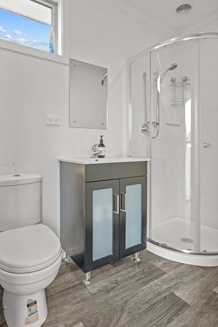 27 Sealy Street Twizel_14