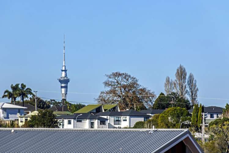 207/165 Lake Road Northcote_14