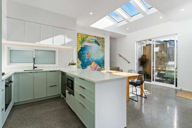 60A Premier Avenue Point Chevalier_4