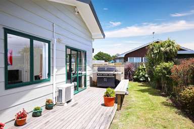 2/27 Hillside Road_2