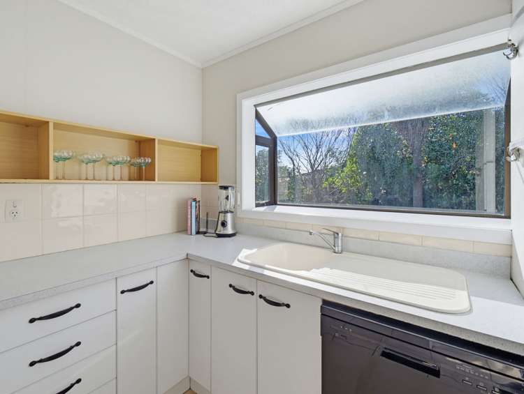 19 Chadwick Place Highbury_16