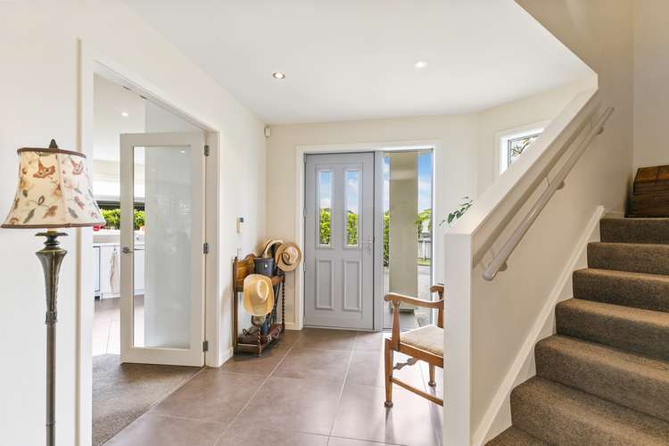 9 Yarnbrook Grove Churton Park_15