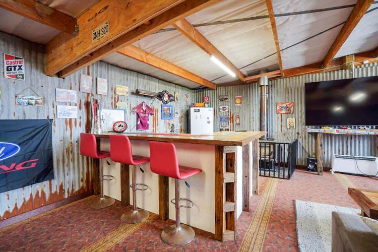 381 Bay Road West Plains_20