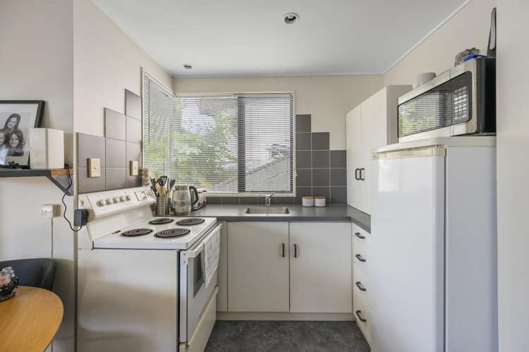 9 Poaka Place Taradale_14