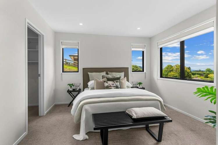 50 Hawken Road 11608_11