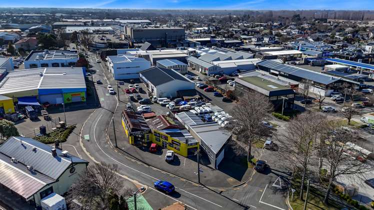 24 Winston Avenue and 2 Restell Street Papanui_9