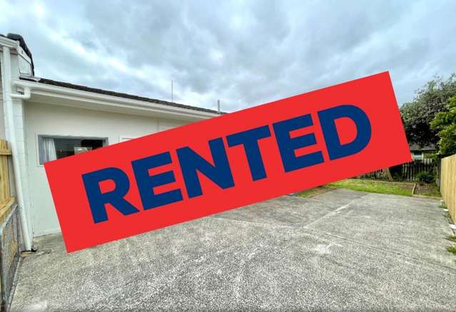 Spacious 3-Bedroom Unit in Convenient Otara Lo...