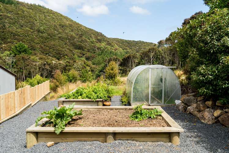 515 Silverstream Valley Road, North Taieri Mosgiel_37