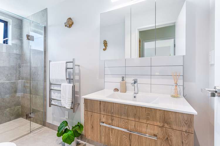 8/392 Hibiscus Coast Highway Orewa_13