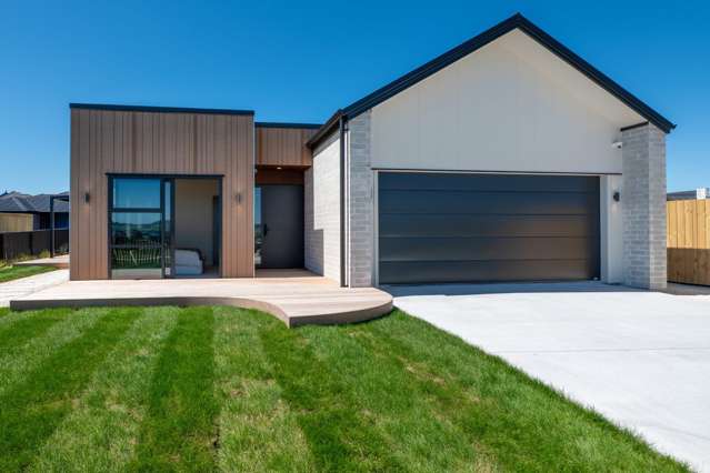 Luxury Home with Guest Retreat