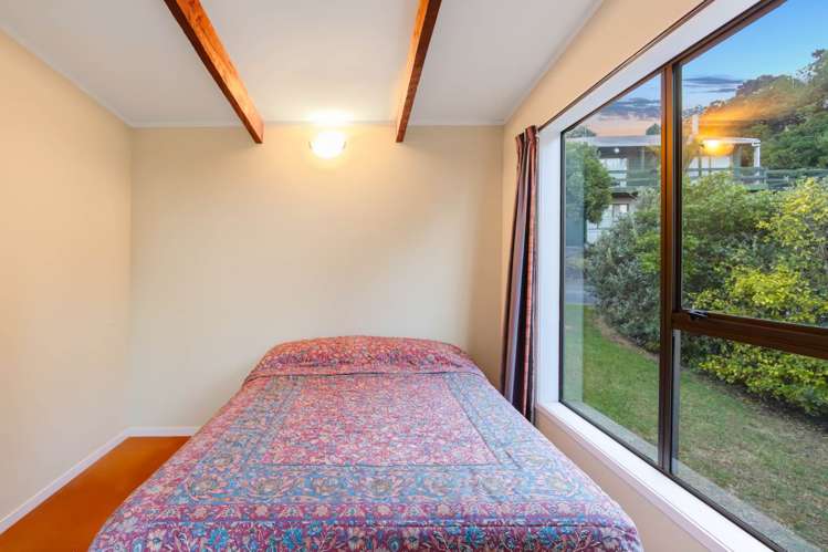 21 Mariners Grove Algies Bay_11