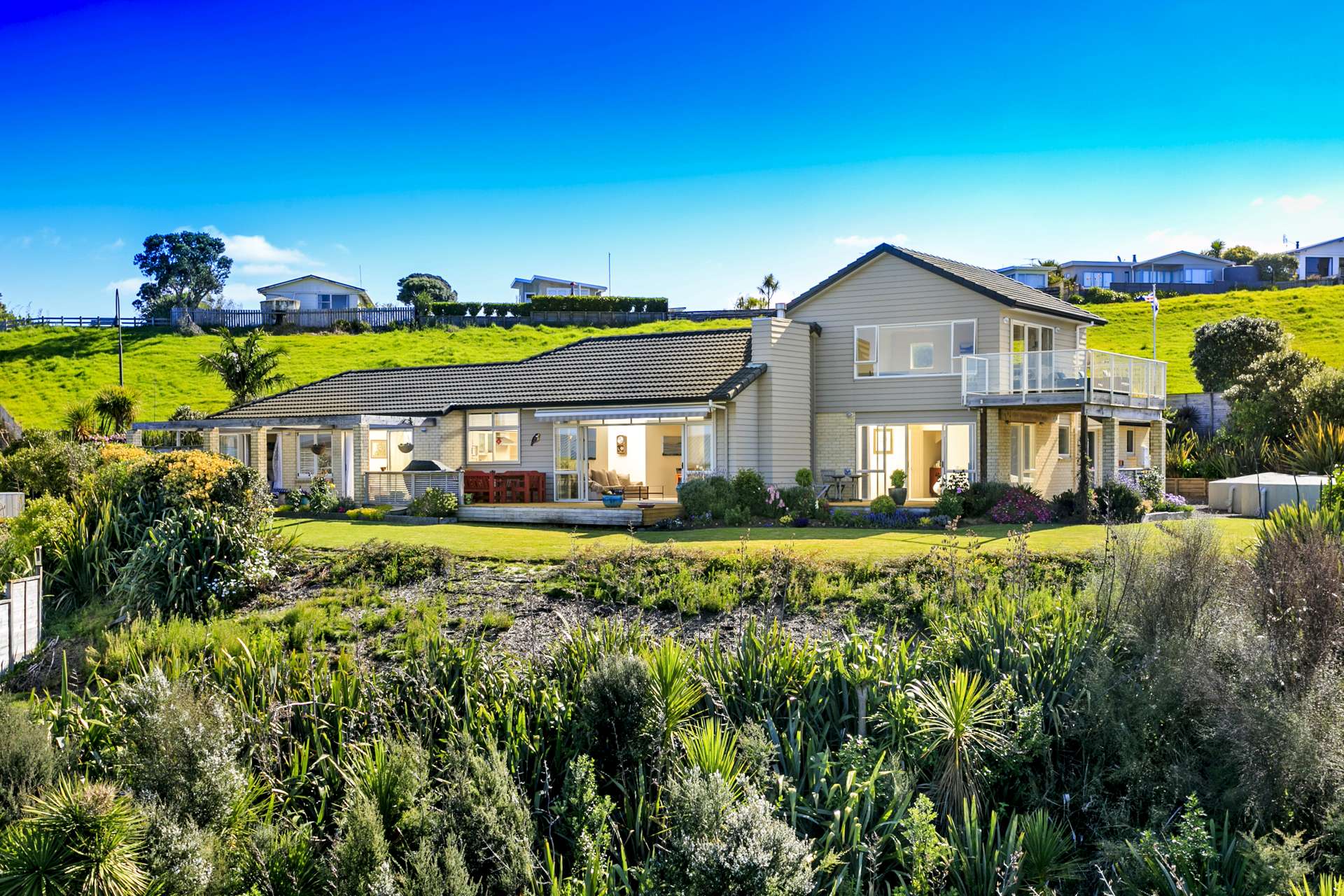 33 Lax Crescent Leigh_0