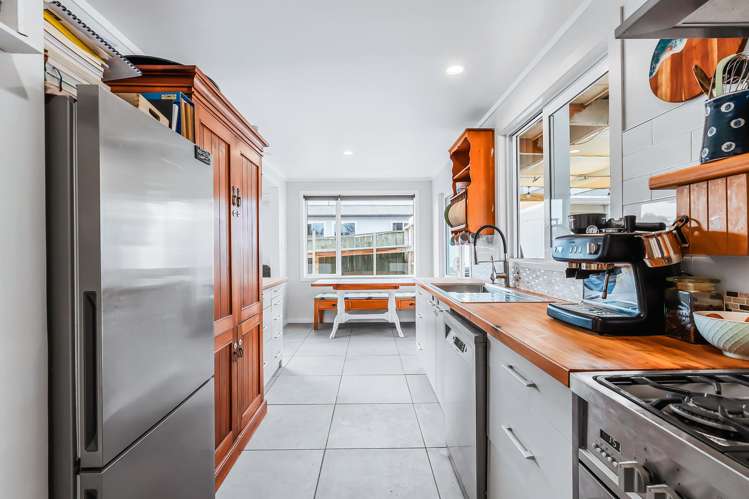 87 Taharepa Road Hilltop_12