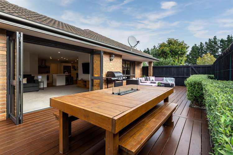 14 Amoka Crescent Parklands_22