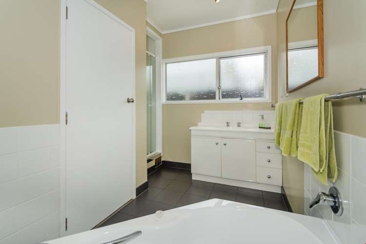 4 Mannering Place Hillcrest_14