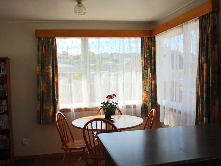 76 Ranui Avenue Waimataitai_4