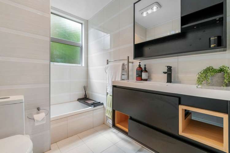 289a East Coast Road Mairangi Bay_16