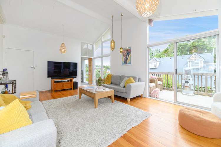 1/12 Munstead Place Hillcrest_19