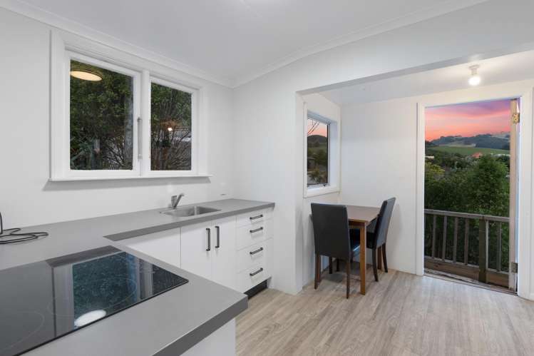 1 Luss Road Company Bay_6