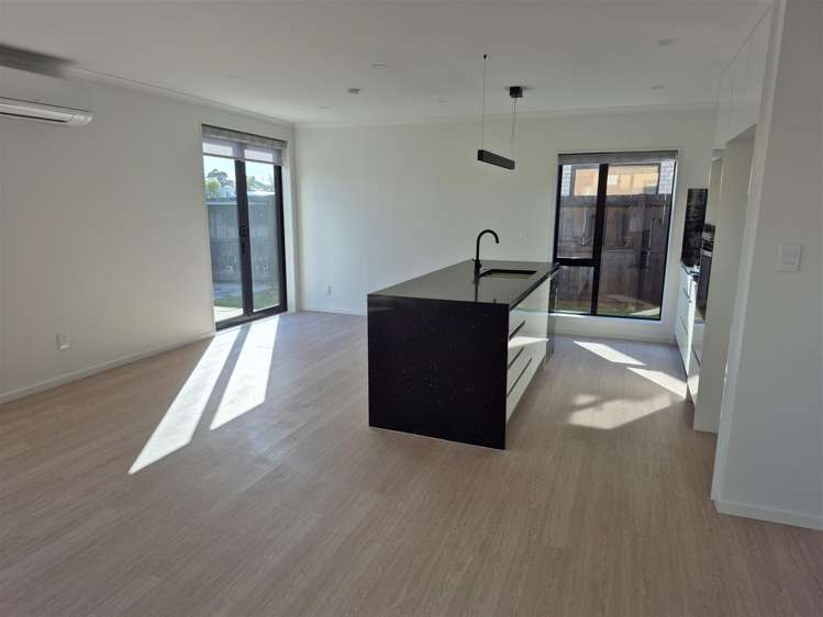 9 Waikaha Street Pokeno_13