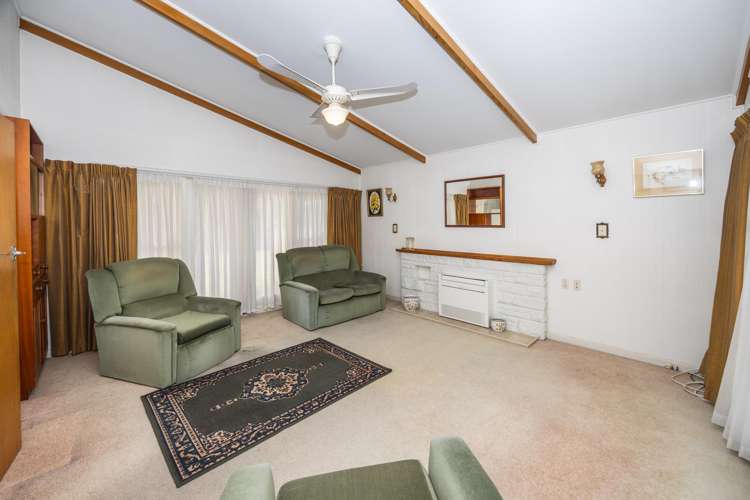 39 Queenwood Avenue Queenwood_11