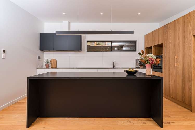 527 North Road Normanby_9