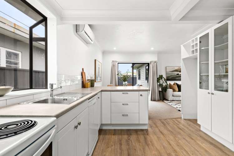 1 Birdwood Street Taradale_10