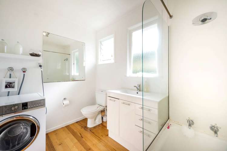 18 Lowtherhurst Road Massey_7